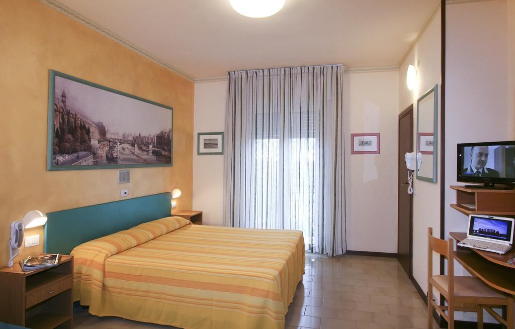 Hotel Marselli ريميني المظهر الخارجي الصورة