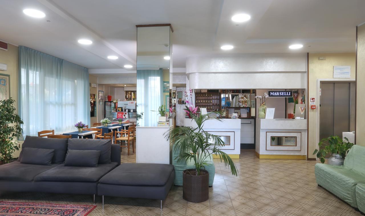 Hotel Marselli ريميني المظهر الخارجي الصورة