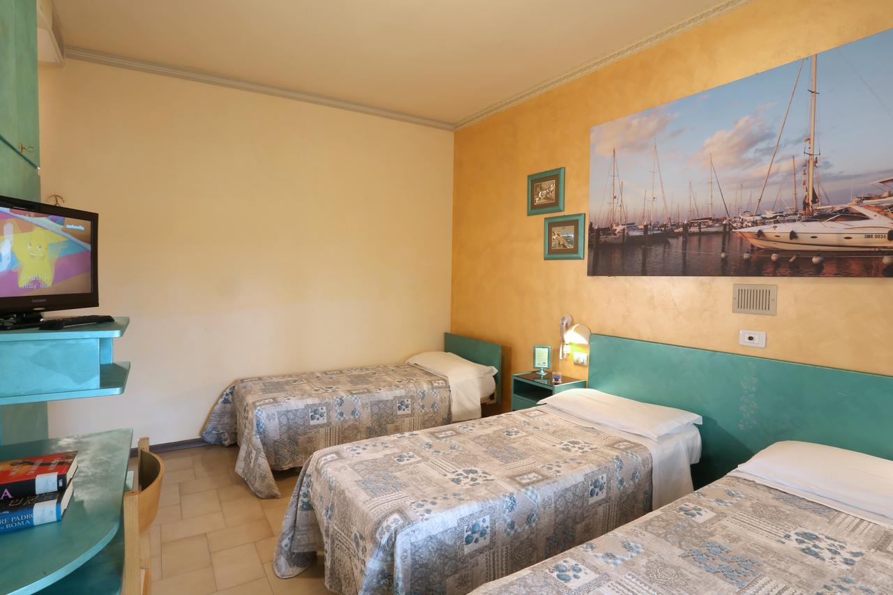 Hotel Marselli ريميني المظهر الخارجي الصورة