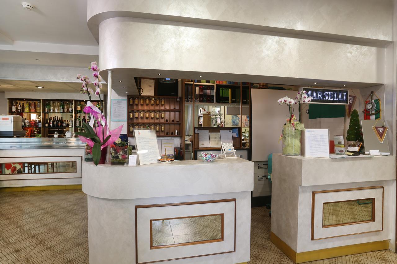 Hotel Marselli ريميني المظهر الخارجي الصورة