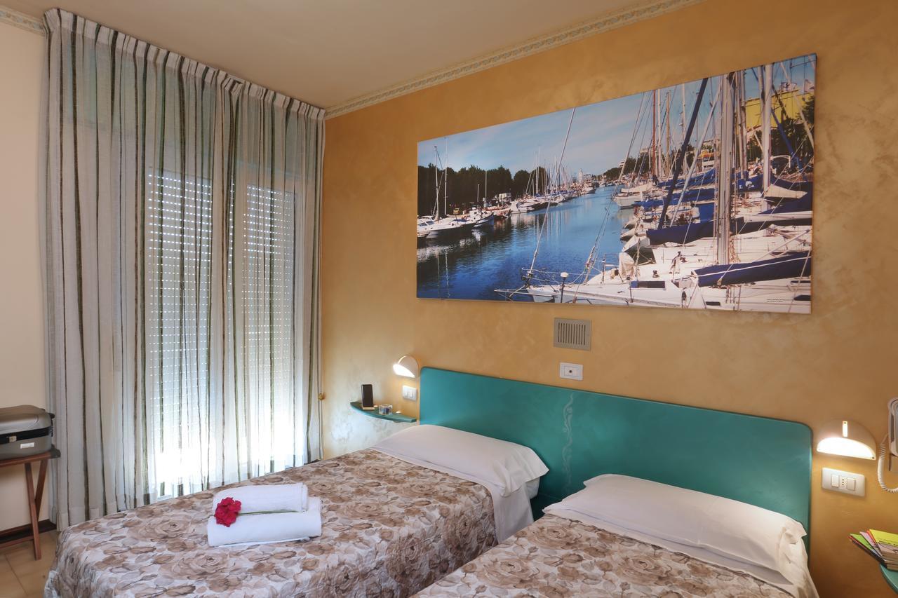 Hotel Marselli ريميني المظهر الخارجي الصورة